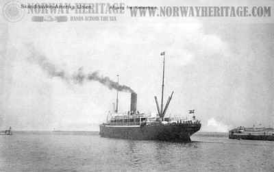 Scandinavian America liner C. F. Tietgen departing Copenhagen