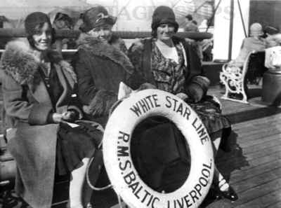 Baltic (2), White Star Line steamship - passengers on deck