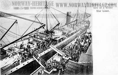 Runic (2), White Star Line steamship at Sydney