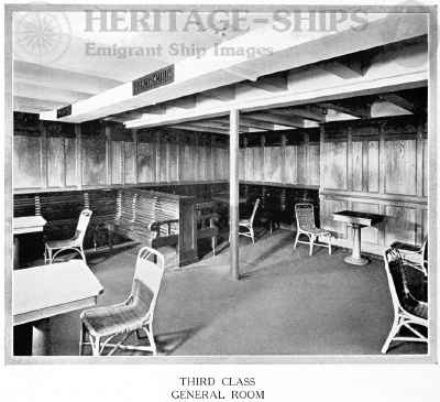 Cameronia (2) - 3rd class dining saloon - fore