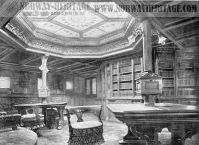 The library on the steamships New York and Paris