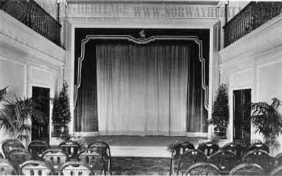 RMS Aquitania, theatre and cinema