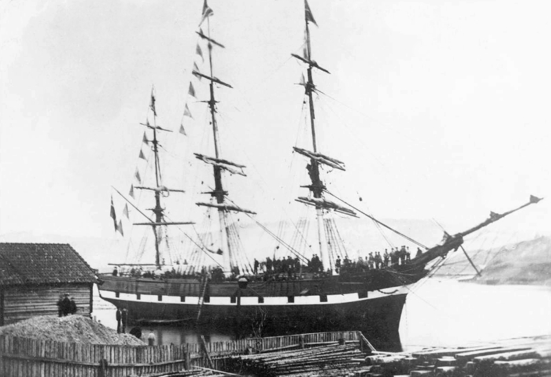 ship Laurdal